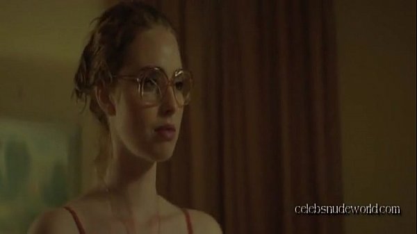 Freya mavor lady with glasses