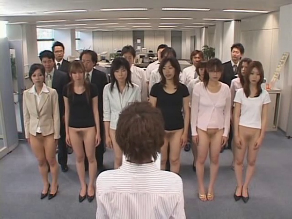 Pantiless bottomless Japanese girls (uncensored).