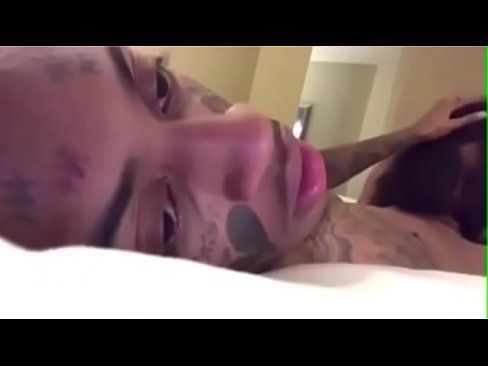 Boonk gang eating pussy