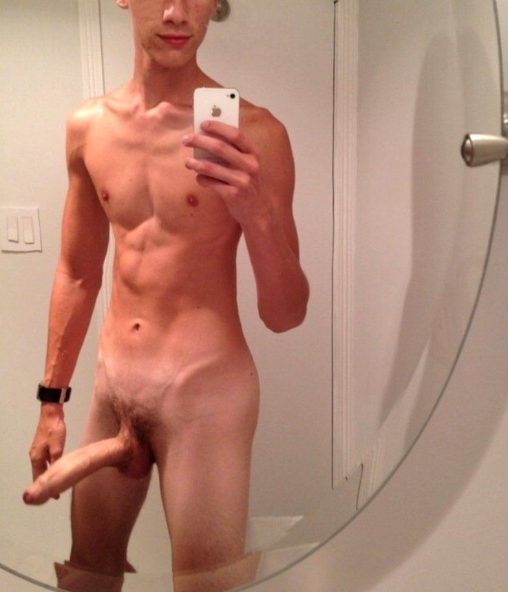 Cap boy with a huge cock - Nude Latino Boys
