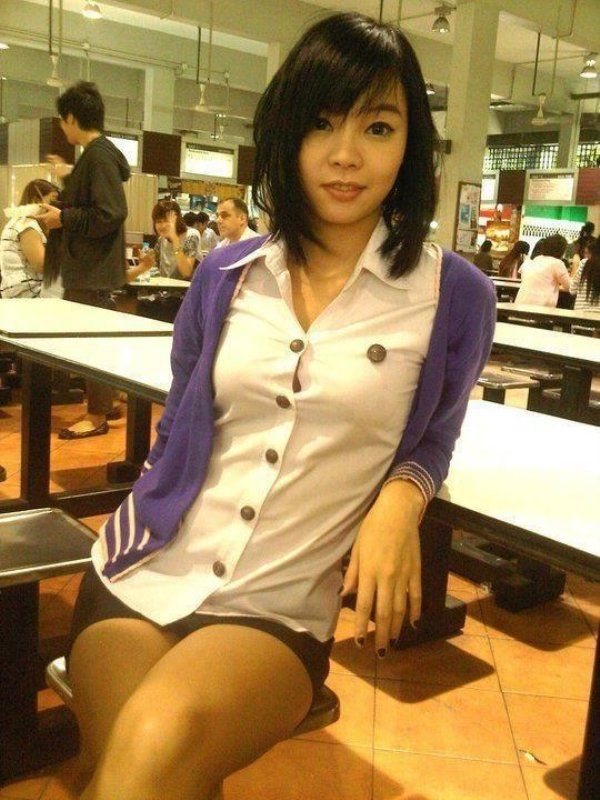 Cosmos reccomend school uniform thai